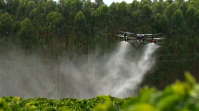 Mecanização no campo transforma rotina de produtores rurais no ES