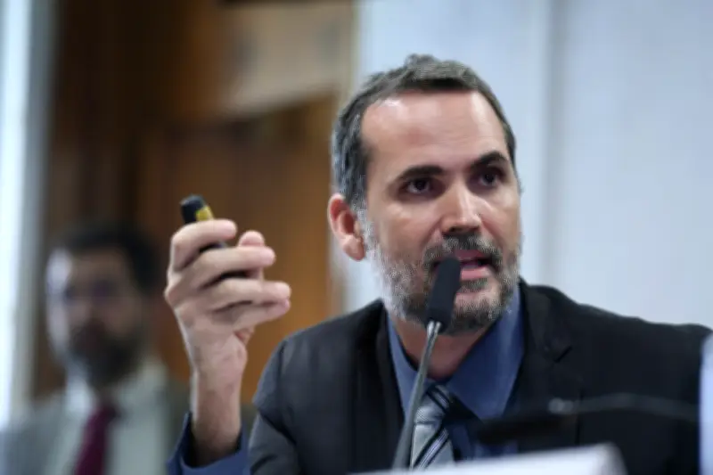 Medidas necessárias para proteger economia serão tomadas, diz ministro