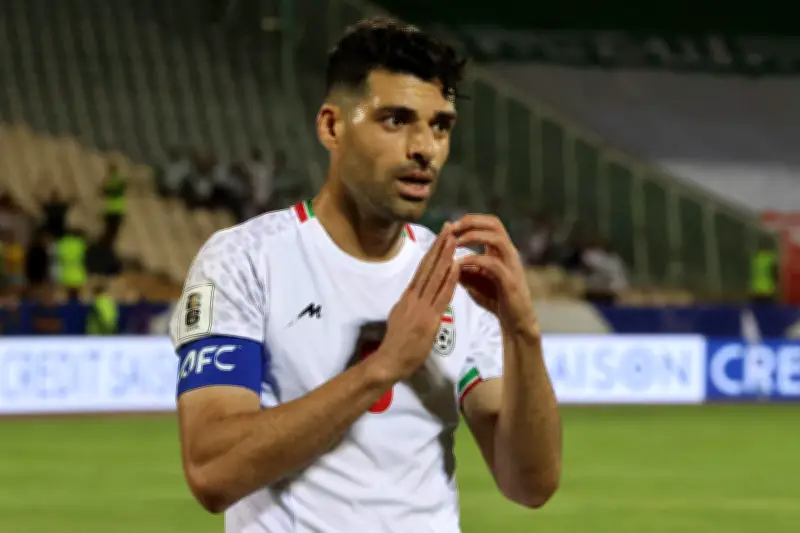 Mehdi Taremi retido em aeroporto dos EUA atrasa viagem do Irã