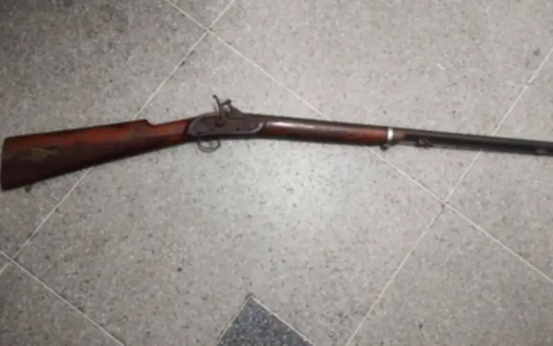 Menino de 12 anos é baleado acidentalmente por arma artesanal na Bahia