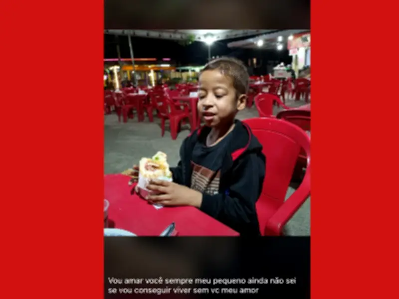 Menino de 8 anos que sonhava em ser policial morre de câncer no AC