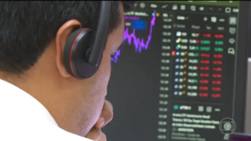 Mercado reage a acordo Irã-EUA: petróleo cai 5%, Ibovespa vira