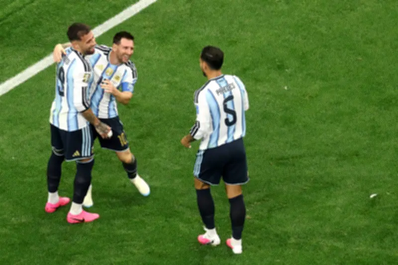 Messi lidera lista de jogadores mais acionados na Copa; Vinicius Jr é 4º