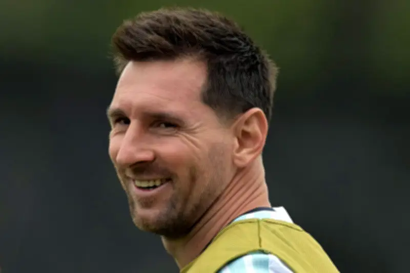 Messi pode superar Klose e Marta em recorde de gols em Copas
