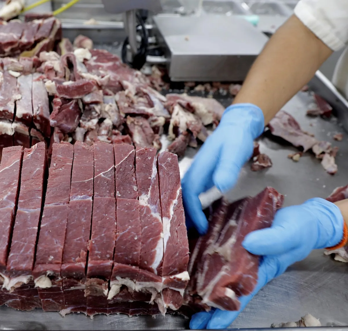 México libera cotas de importação sem imposto para carne bovina e suína até 2026