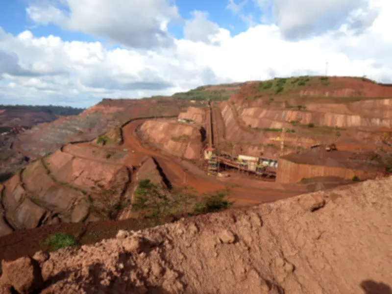 Minerais críticos: Brasil tem janela de 2 a 3 anos, alerta Itaú BBA