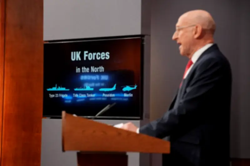 Ministro da Defesa britânico pede demissão em meio a crise orçamentária