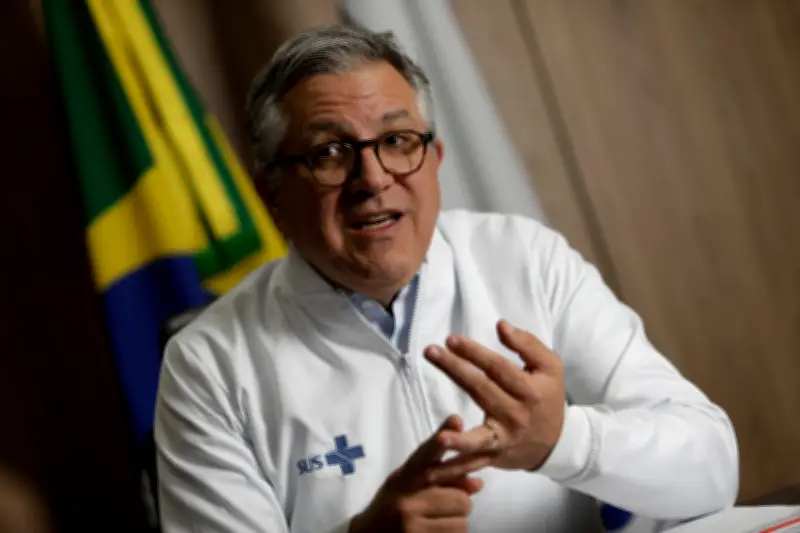 Ministro Padilha anuncia estudo para avaliar canetas emagrecedoras no SUS