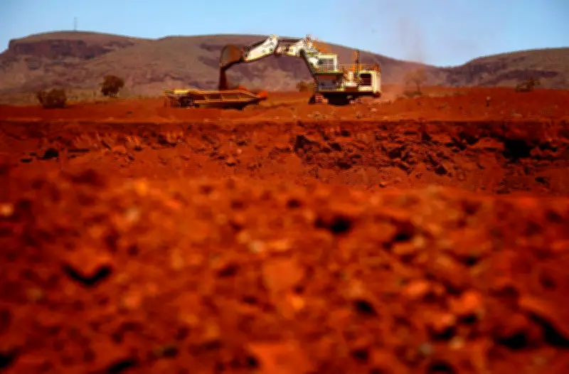 Minério de ferro cai na China com demanda fraca e greve na Austrália