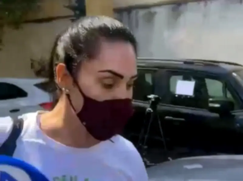 Monique Medeiros alega que tentou entender sinais de Henry antes da morte