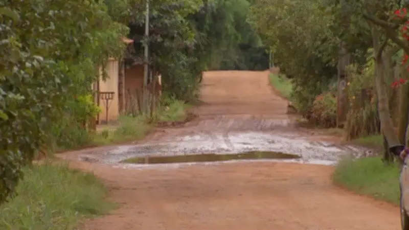 Moradores do Jurumirim denunciam abandono 10 anos após anexação a Itapetininga
