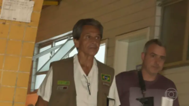 Moraes vota contra recurso de Roberto Jefferson sobre multa de R$ 425 mil