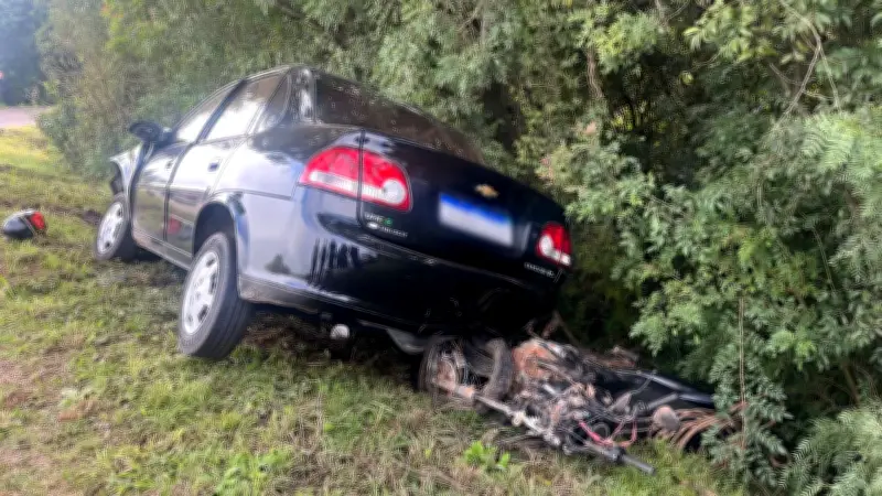 Motociclista de 53 anos morre em colisão frontal na BR-471 em Rio Pardo