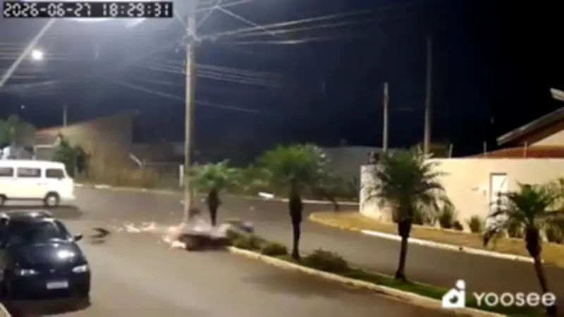 Motociclista grave após colisão com perua em Patrocínio Paulista