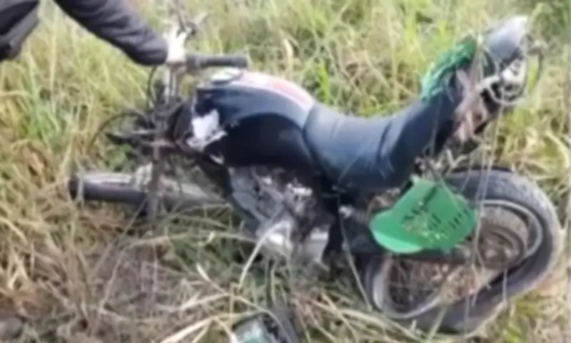 Motociclista morre em colisão com caminhonete na BR-101 na Bahia