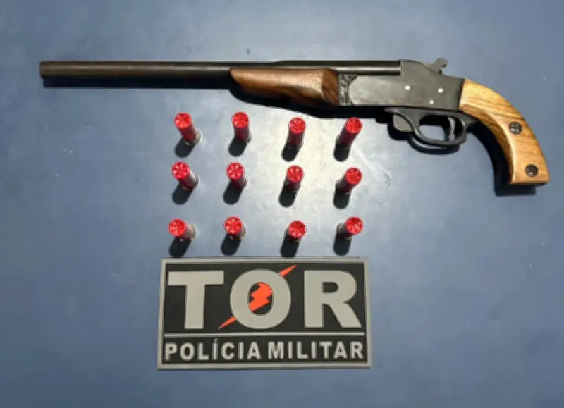 Motorista de guincho é preso com espingarda sem registro na BR-401 em Roraima