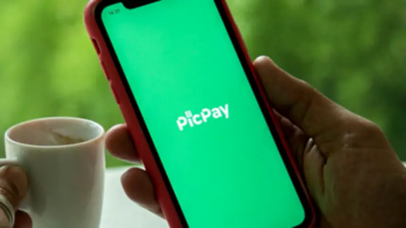MP aponta que PicPay descontou R$ 81,7 mi de servidores do DF