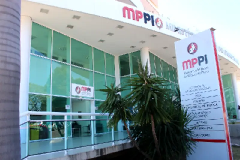 MP-PI alerta para golpe com e-mails falsos de promotores