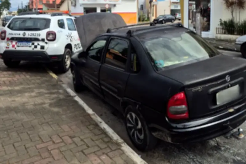 Mulher compra carro furtado por R$ 6,5 mil na internet e é presa em Itanhaém