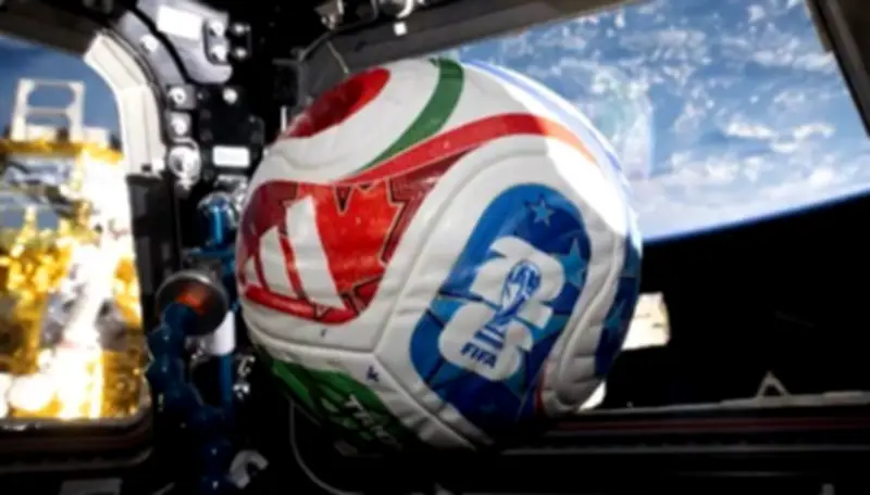 Nasa promete enviar bola de futebol à Lua se EUA vencerem a Copa 2026