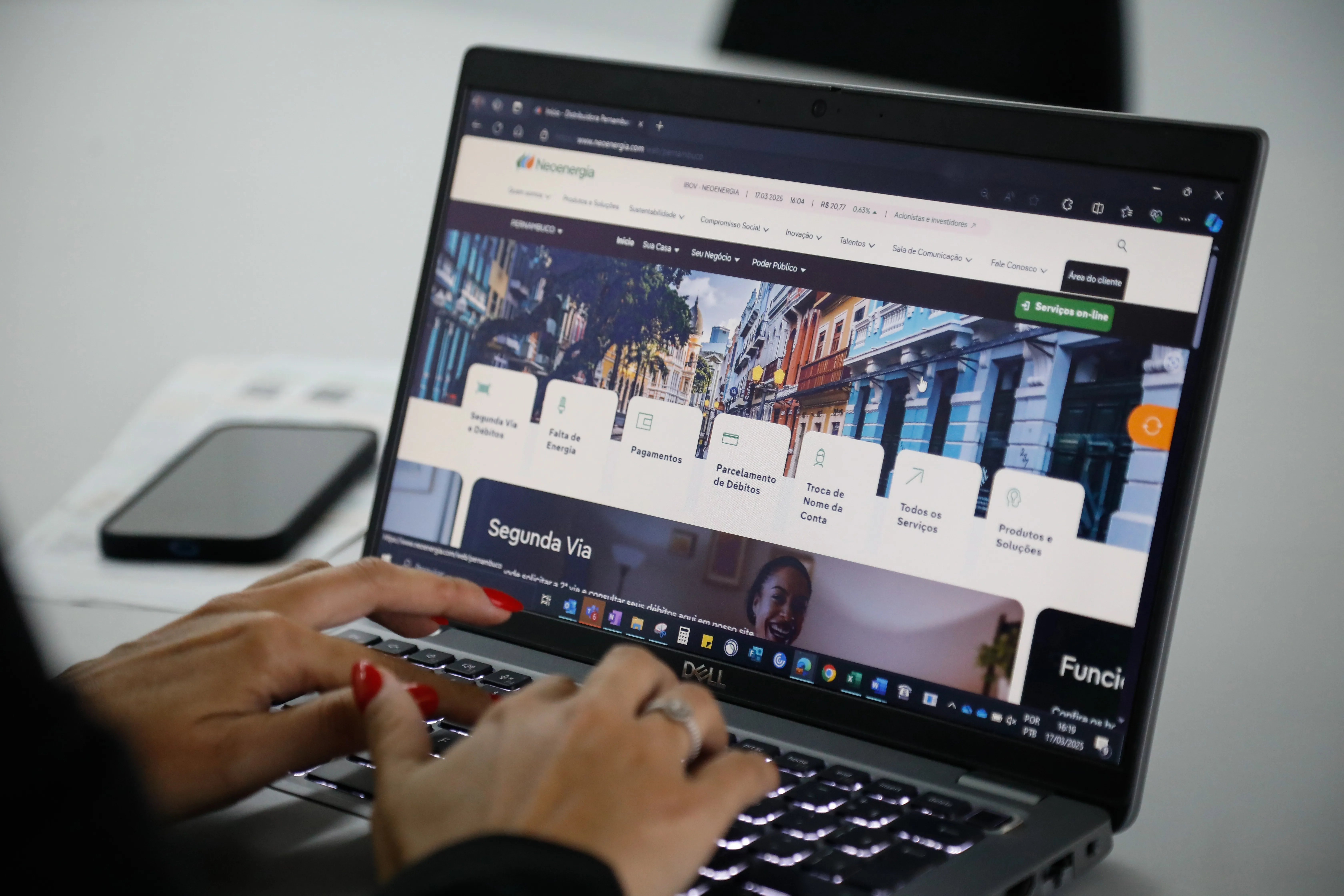 Neoenergia atualiza sistema comercial e orienta clientes no Distrito Federal