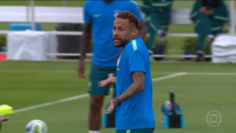 Neymar é relacionado e vai para jogo contra Escócia