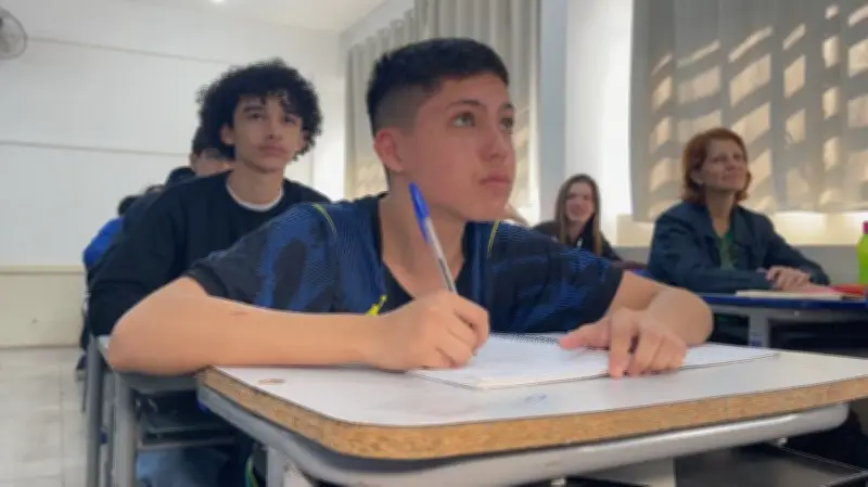 Único Neymar da rede estadual em Bauru carrega nome do craque