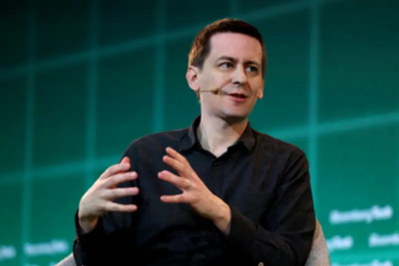 Nobel de Química John Jumper deixa Google DeepMind e vai para a Anthropic