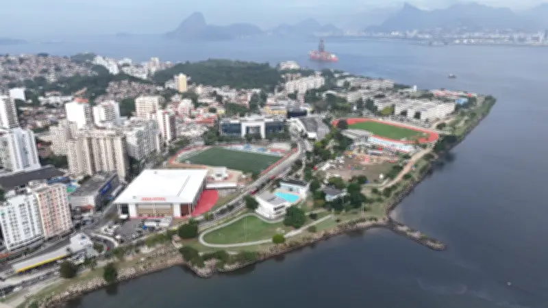 Nova Arena Niterói é inaugurada com Roberto Carlos como primeira atração