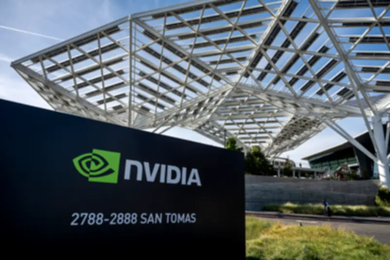 Novo chip para IA revolucionará computadores, diz Pedro Doria