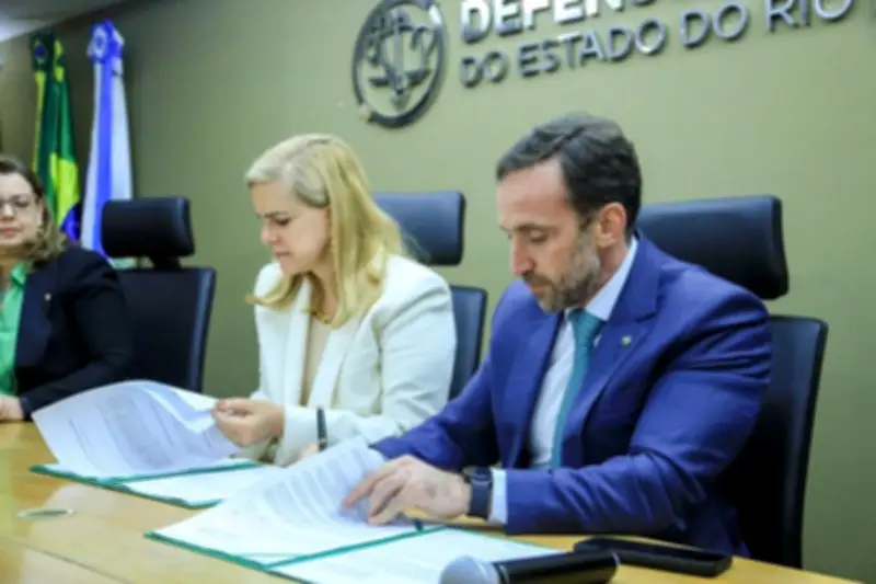 OAB-RJ e Defensoria abrem 100 vagas para advocacia com bolsa de R$ 2.800