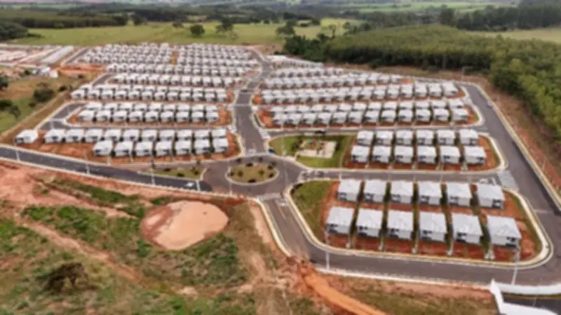 Pacaembu entrega 350 casas em Bálsamo com 13 meses de antecedência
