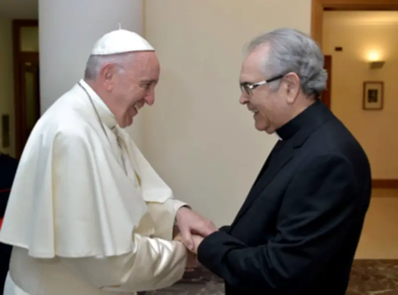 Padre Zezinho, ícone católico, ganha biografia aos 85 anos e 60 de sacerdócio
