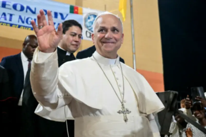Papa Leão XIV nomeia mexicana para comandar comunicação do Vaticano
