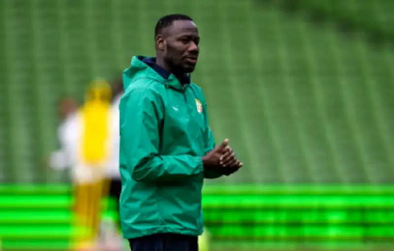 Pape Thiaw revive campanha de 2002 e lidera Senegal invicto contra a França