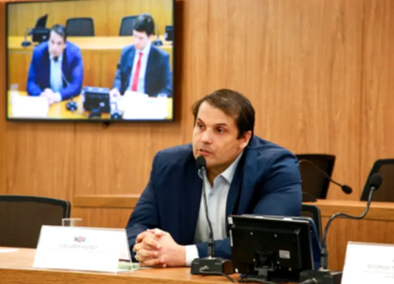 Participação surpreendente do presidente interino da CVM em Lisboa