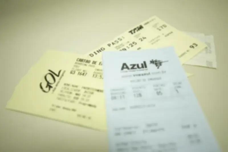 Passagens aéreas podem subir até 20% com alta do querosene, dizem especialistas