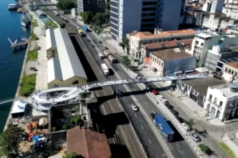 Passarela Porto-Cidade em Santos será interditada para manutenção