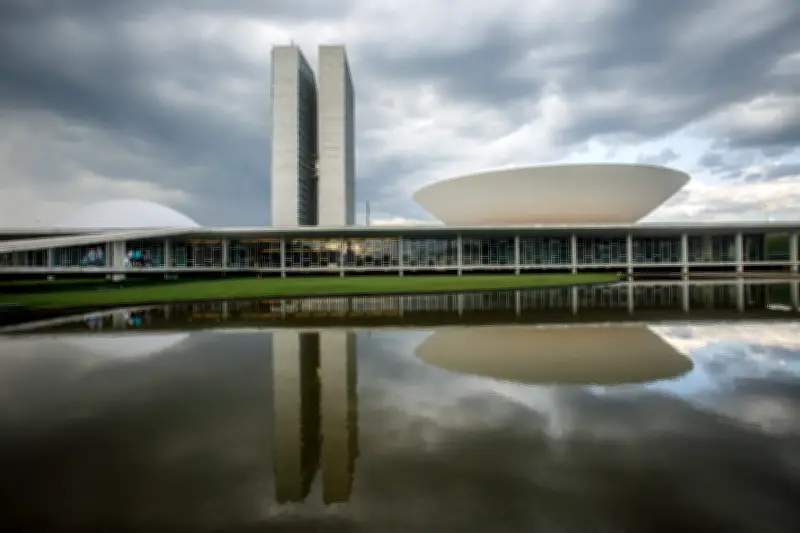 Pautas-bomba: irresponsabilidade do Congresso ameaça economia