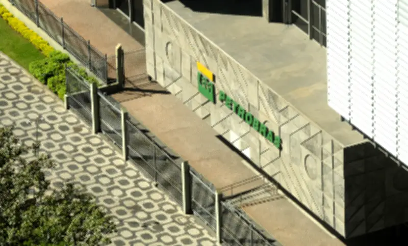 Petrobras adere a subvenção para produtores de diesel rodoviário