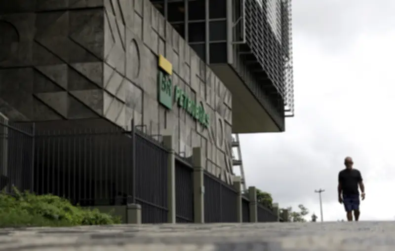 Petrobras e Pemex assinarão acordos de cooperação este mês