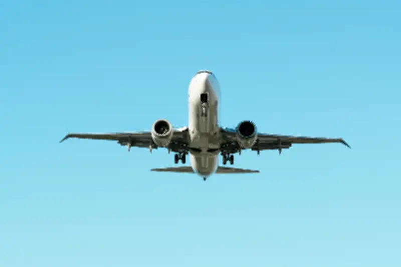 Petrobras reduz preço do querosene de avião em 14,2% a partir de junho