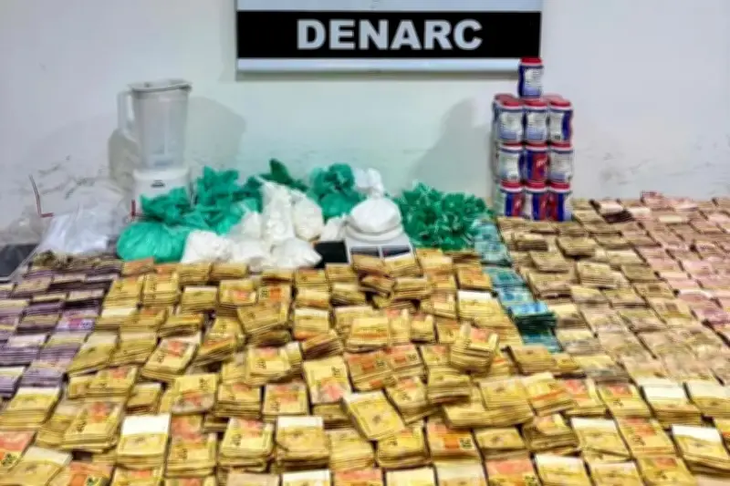PF apreende R$ 329 mil e drogas em operação em Belém e Ananindeua