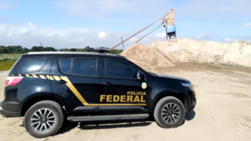 PF deflagra operação contra mineração ilegal de areia no Vale do Paraíba