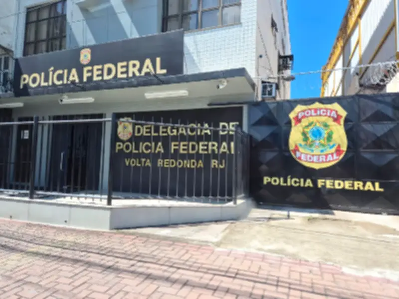 PF fecha rádio clandestina em Vassouras, RJ
