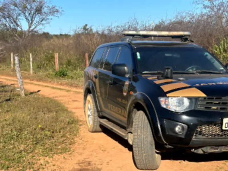 PF prende jovem de 22 anos por armazenar material de abuso sexual infantil em MG