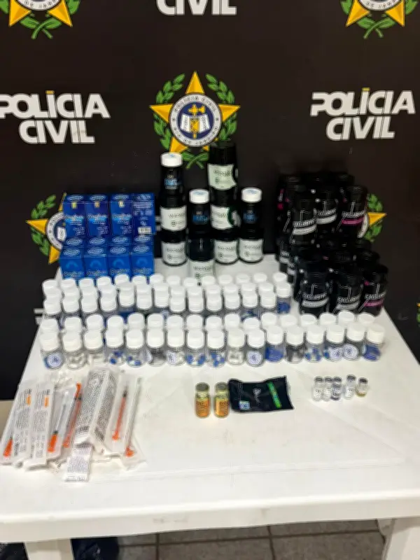 Polícia apreende 100 frascos de medicamentos para emagrecimento em Volta Redonda