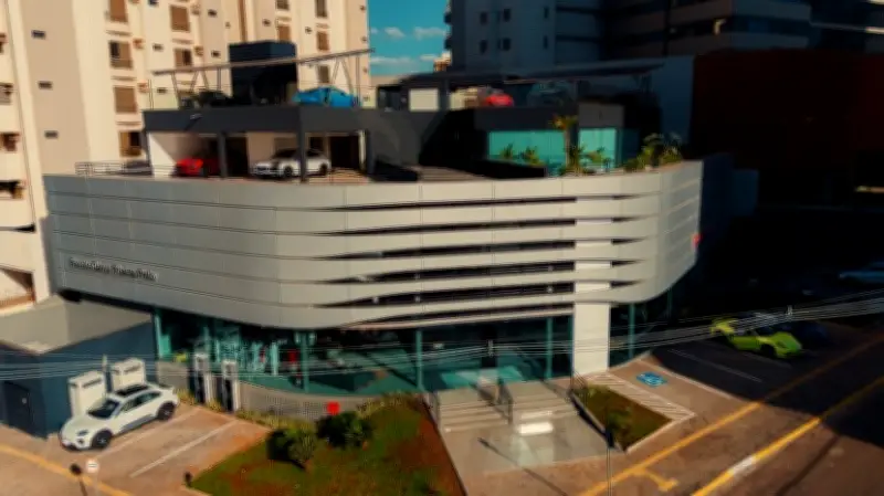 Porsche Center Stuttgart em Ribeirão Preto é referência em manutenção de alta performance