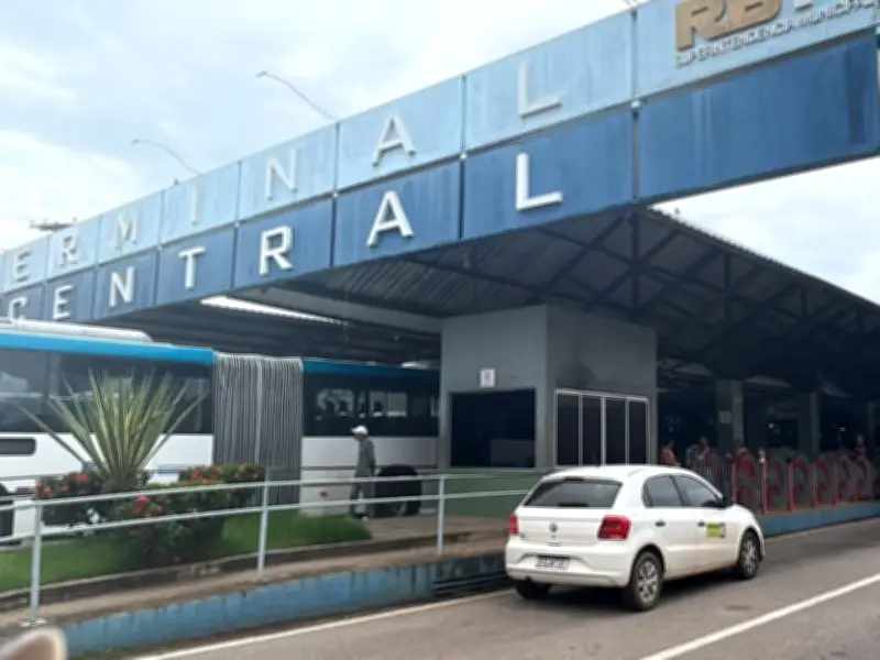 Prefeitura de Rio Branco abre edital emergencial para nova empresa de ônibus