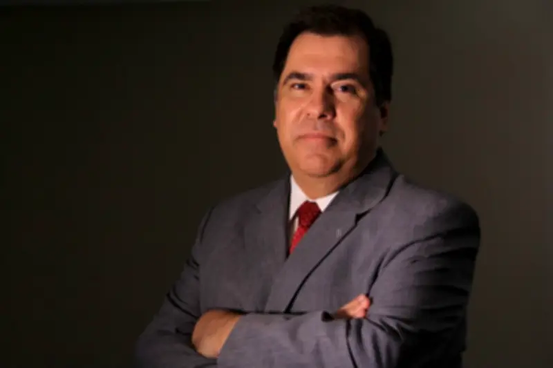 Presidente do conselho fiscal da SAF do Vasco renuncia e critica falta de transparência